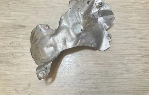 Volvo XC90 Other engine bay part 31411165