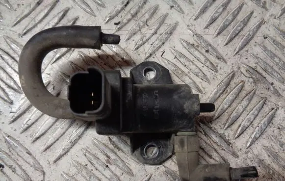 Ford Grand C-MAX Turbo solenoid valve 9688124580