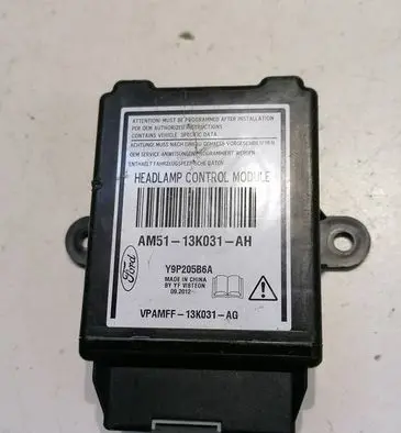 Ford C-MAX II Light module LCM AM5113K031AH Y9P205B6A VP3MFF13K031AG