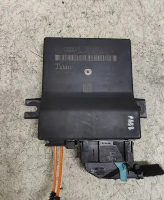 Audi A6 S6 C6 4F Gateway control module 4F0907468D
