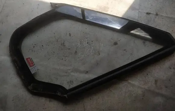 Ford Transit Front door vent window glass four-door as2