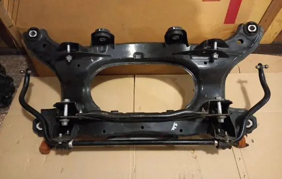 Land Rover Evoque I Rear subframe T033A