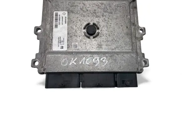 Dacia Sandero Engine control unit/module ECU 237109221R 237105499R