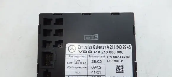 Mercedes-Benz E W211 Gateway control module 2115402945 A2115402945