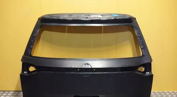 Nissan Pathfinder Tailgate/trunk/boot lid 2615