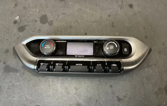 KIA Rio Climate control unit 972501W720 1306171634 972501WXXX