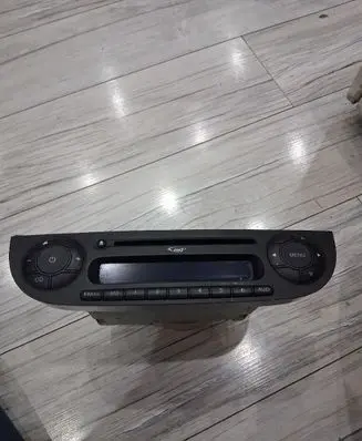 Fiat 500X Radio/CD/DVD/GPS head unit 7643704316