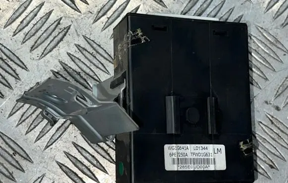 Nissan Qashqai Parking PDC control unit/module WG1G641A 6PE7250A L01344
