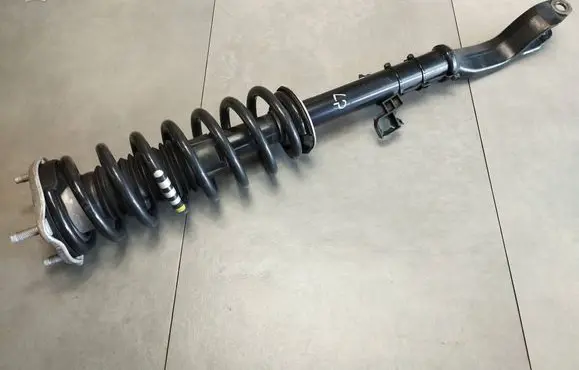 Mercedes-Benz GLC X253 C253 Front shock absorber with coil spring A2533200530