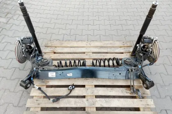 Dacia Duster III Rear suspension assembly kit set 555010048R