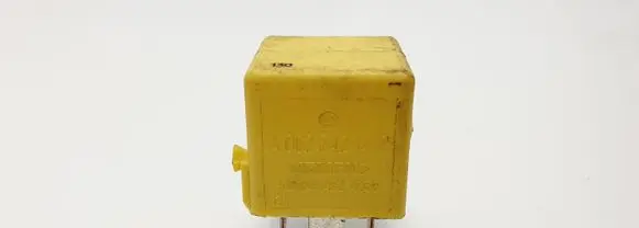Mercedes-Benz A W176 Other relay A0025421419