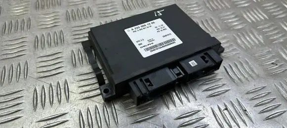 Mercedes-Benz C W205 Gearbox control unit/module A2229001306 A0009015402