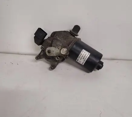 Mercedes-Benz B W245 Front wiper linkage and motor A1698200300 404902 6416D