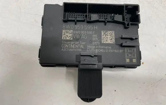 Audi A5 Door control unit/module 8W0959595H 8W0959595F