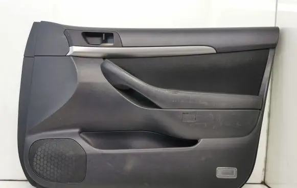 Toyota Avensis T250 Front door card panel trim 32004000 818FR76RHF