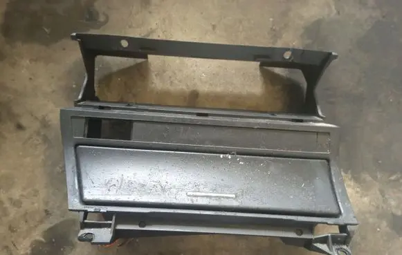 BMW 3 E46 Car ashtray 8202178