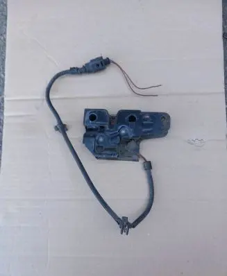 Seat Altea XL Engine bonnet/hood lock/catch