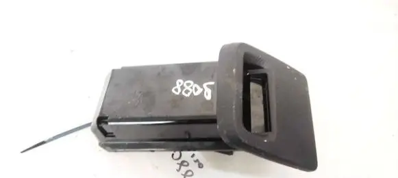 Car ashtray