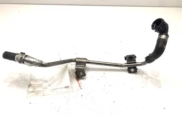 Land Rover Range Rover Evoque L551 Engine coolant pipe/hose 