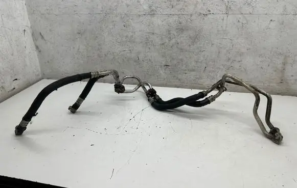 BMW 7 F01 F02 F03 F04 Oil cooling pipe 7590614