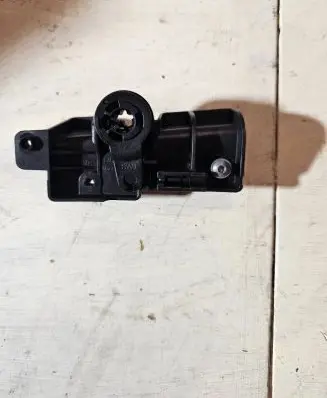 Audi A5 Sportback 8TA Engine bonnet (hood) release handle 8W1823633