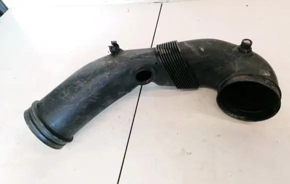 Audi A8 S8 D3 4E Air intake hose/pipe 077129629 077129951c