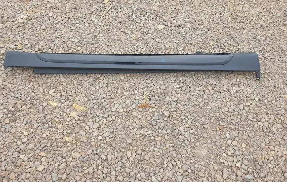 BMW X5 F15 Side skirt front trim 