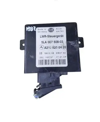 Mercedes-Benz E W210 Light module LCM A2108206426