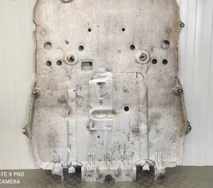 Peugeot 3008 II Engine splash shield/under tray 9828797280 TWOJEAUTOWYSZKOW 882182990