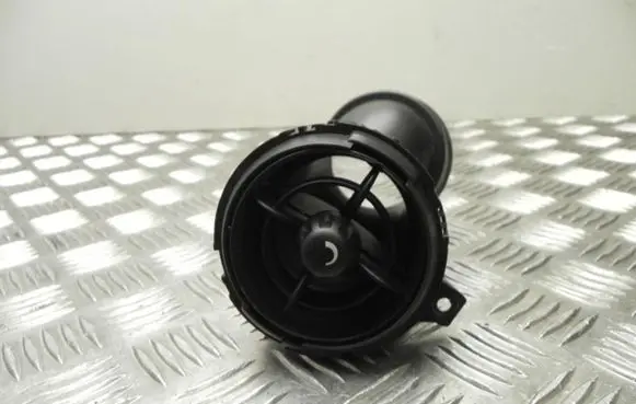 Mini One - Cooper Coupe R56 Rear air vent grill 24504135 T2438