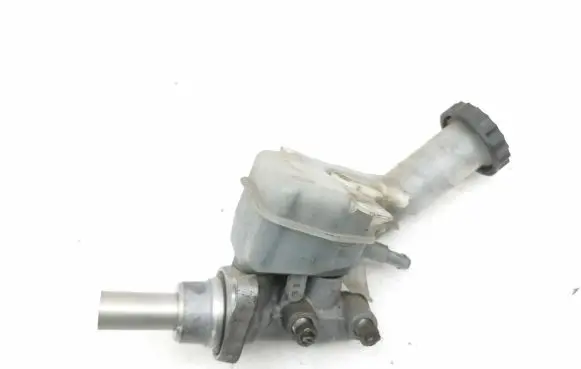 Peugeot 4007 Master brake cylinder