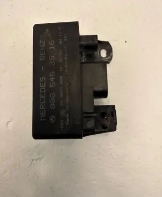 Mercedes-Benz Vito Viano W639 Glow plug pre-heat relay 0005453516 899089000