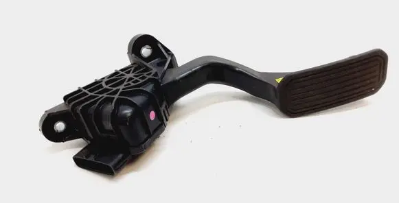 Lexus RX 330 - 350 - 400H Accelerator throttle pedal 7812048090
