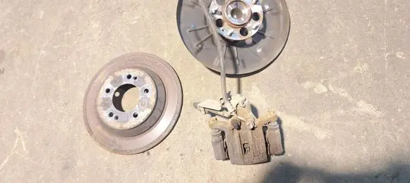 Hyundai Kona I Rear wheel hub T35509488297
