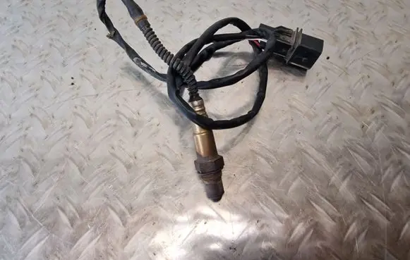 Audi A8 S8 D3 4E Lambda probe sensor 077906265AC