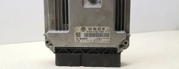 Volkswagen Touran I Engine control unit/module 03G906021MM