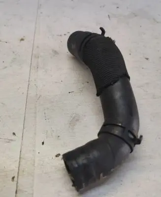 Audi A4 S4 B9 Engine coolant pipe/hose 04L122157BE ZD261115