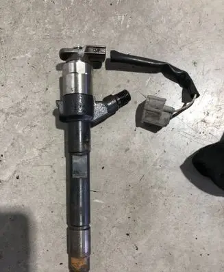 Mitsubishi Outlander Fuel injector 1465A323