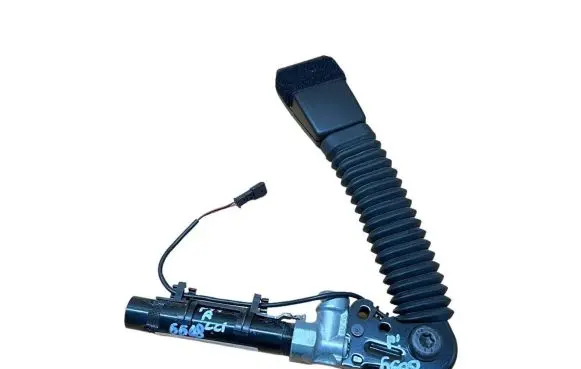 BMW 5 F10 F11 Front seatbelt buckle 7328842 630949700