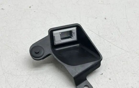 Chrysler Pacifica Rear door interior light 55057408AA 522000127180001 3532010103
