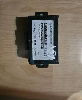 Audi A6 Allroad C5 Alarm control unit/module 4D0951173D