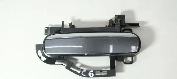 Audi A6 S6 C6 4F Front door exterior handle 4F0837885 4F0839167