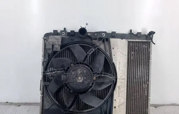 Peugeot 301 Coolant radiator
