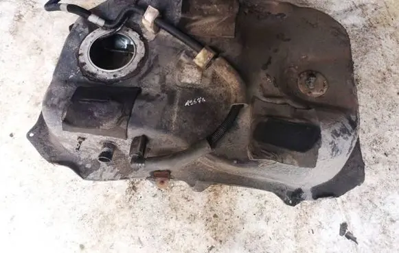 Mazda CX-7 Fuel tank 