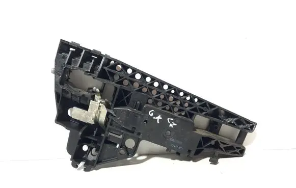 Rear door exterior handle/bracket