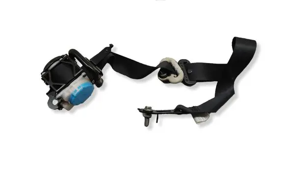 Mazda 3 III Front seatbelt 0643009 0443009 B45AL