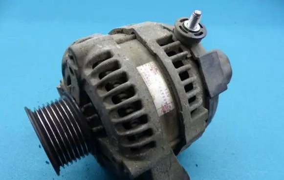 Land Rover Discovery 3 - LR3 Generator/alternator 104210-3711 IMPRK956946