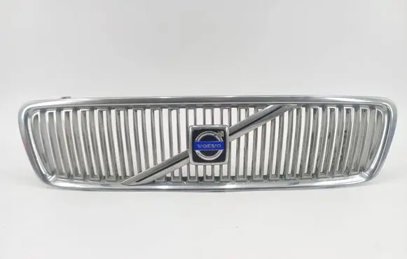 Volvo V70 Front grill 8659875