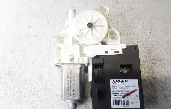 Volvo S40 Front door window regulator motor 30710153