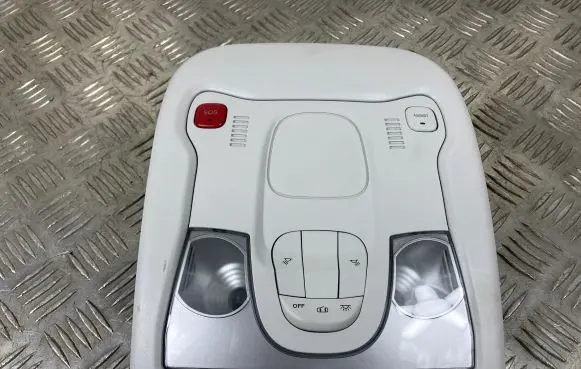 Jeep Renegade Front seat light
